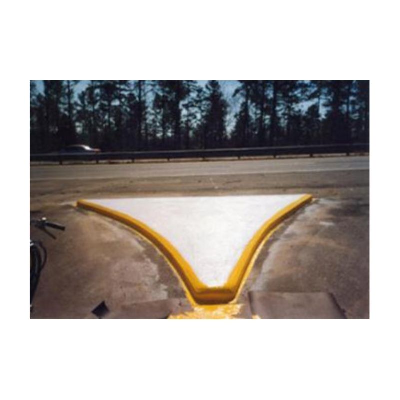 Bright Reflective Durable Liquid Thermoplastic Traffic Island Striping Lines.