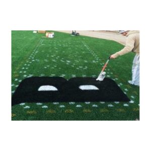 Bright durable safe permanent easy to use aerosol paint for synthetic turf.