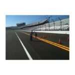 solvent base acrylic alkyd high performance durable paint for parking lots garage streets roads directly from manufacturer.